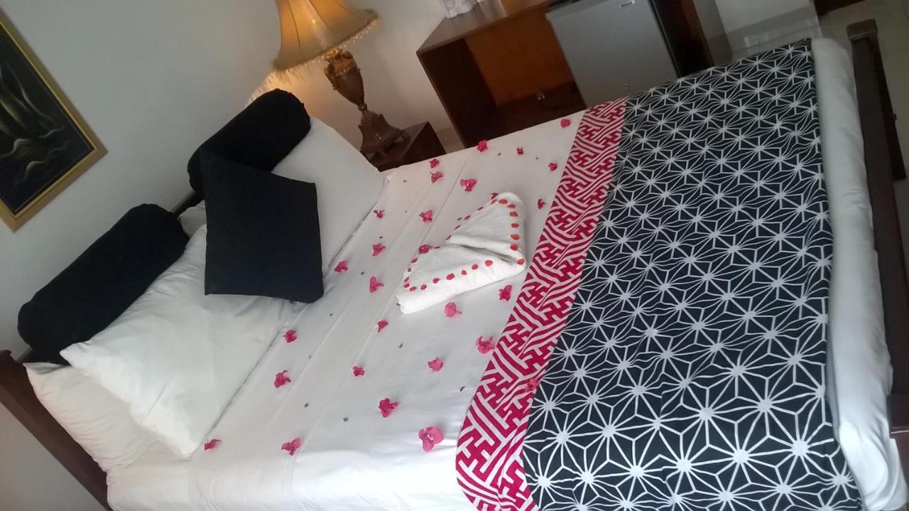 Anna Shanthi Villa Kandy Eksteriør billede